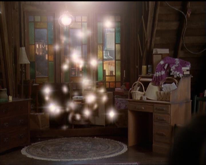 Charmed-Online-dot-510YTuMummyTambien1795.jpg Charmed-Online-dot-510YTuMummyTambien1795.jpg