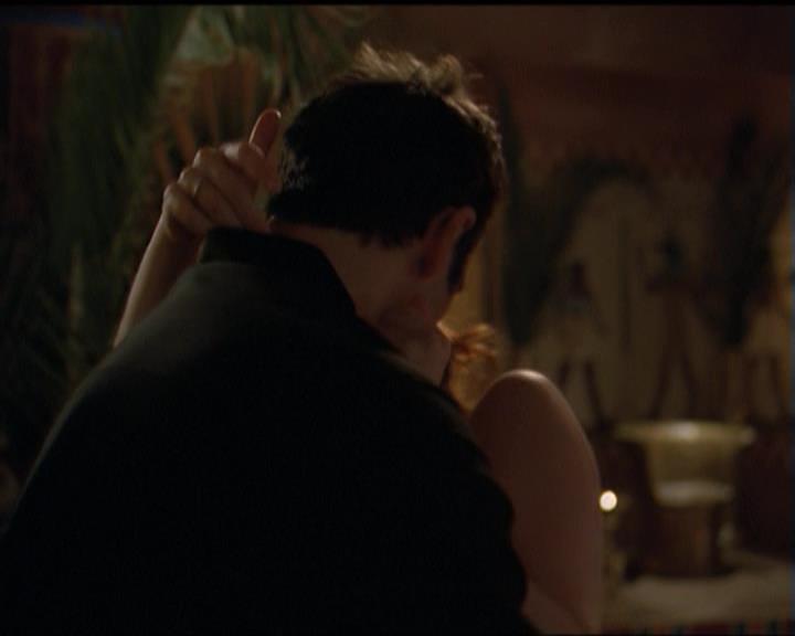 Charmed-Online-dot-510YTuMummyTambien1863.jpg Charmed-Online-dot-510YTuMummyTambien1863.jpg