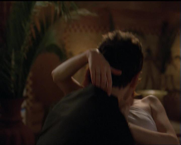 Charmed-Online-dot-510YTuMummyTambien1864.jpg Charmed-Online-dot-510YTuMummyTambien1864.jpg