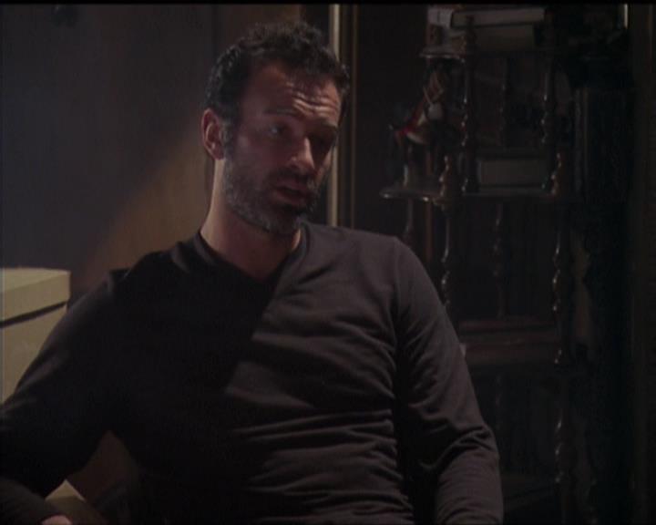 Charmed-Online-dot-510YTuMummyTambien1912.jpg Charmed-Online-dot-510YTuMummyTambien1912.jpg