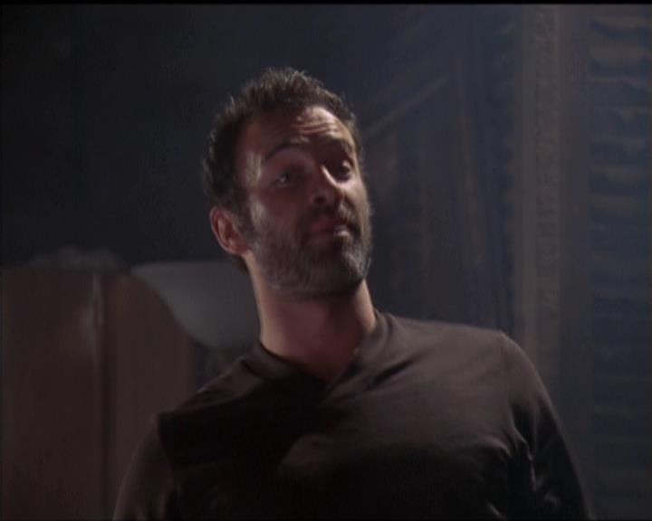 Charmed-Online-dot-510YTuMummyTambien1934.jpg Charmed-Online-dot-510YTuMummyTambien1934.jpg