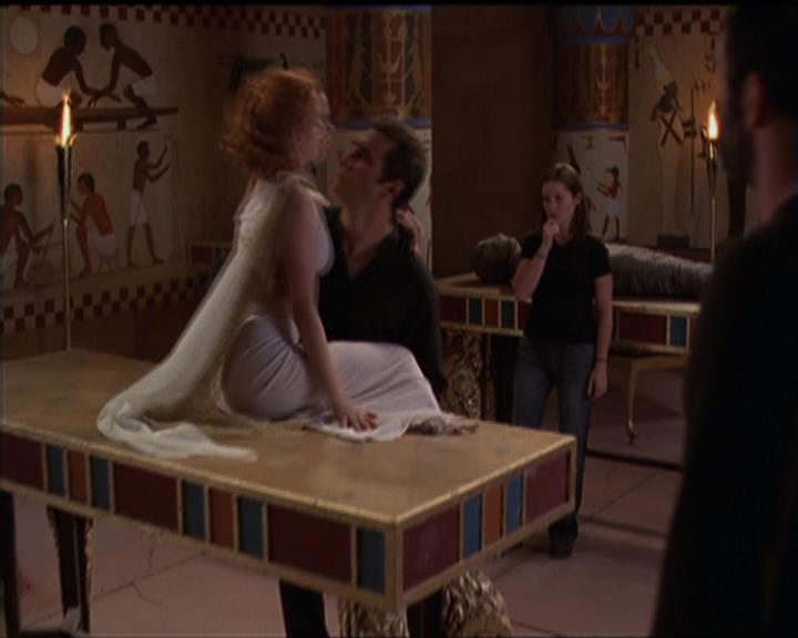 Charmed-Online-dot-510YTuMummyTambien2224.jpg