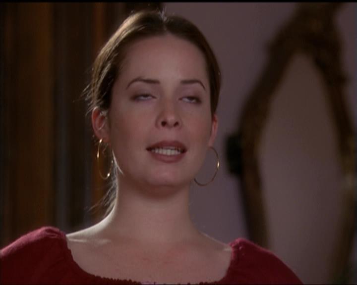 Charmed-Online-dot-510YTuMummyTambien2368.jpg Charmed-Online-dot-510YTuMummyTambien2368.jpg