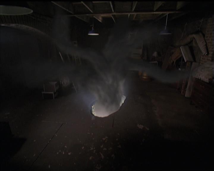 Charmed-Online-dot-511TheImportanceOfBeingPhoebe2337.jpg Charmed-Online-dot-511TheImportanceOfBeingPhoebe2337.jpg