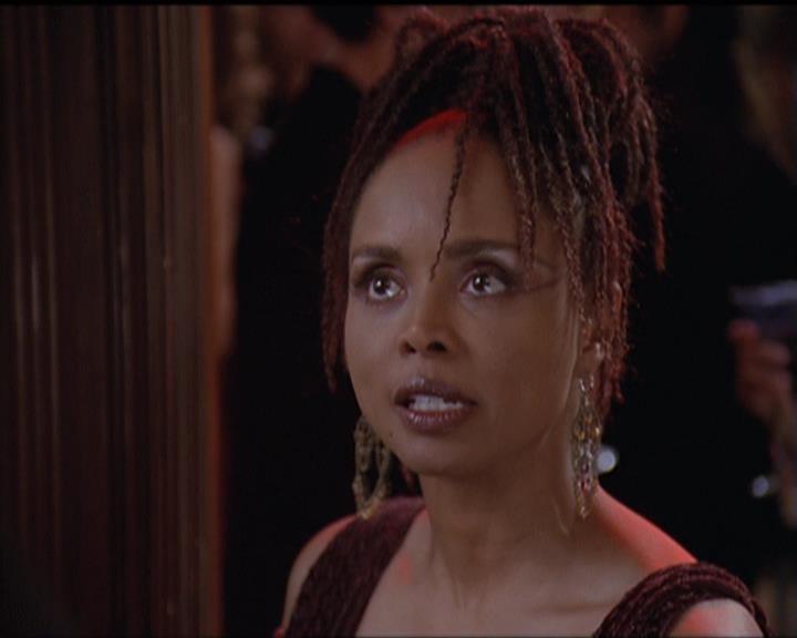 Charmed-Online-dot-512CentennialCharmed1406.jpg Charmed-Online-dot-512CentennialCharmed1406.jpg