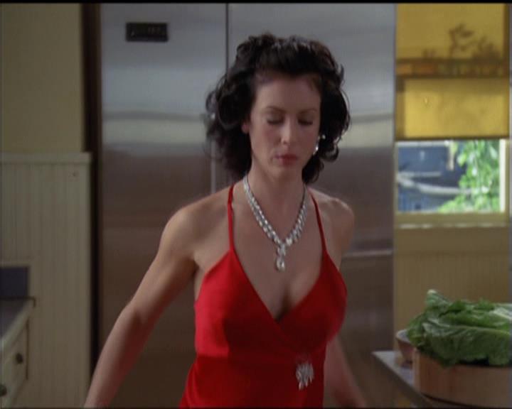 Charmed-Online-dot-512CentennialCharmed1435.jpg Charmed-Online-dot-512CentennialCharmed1435.jpg