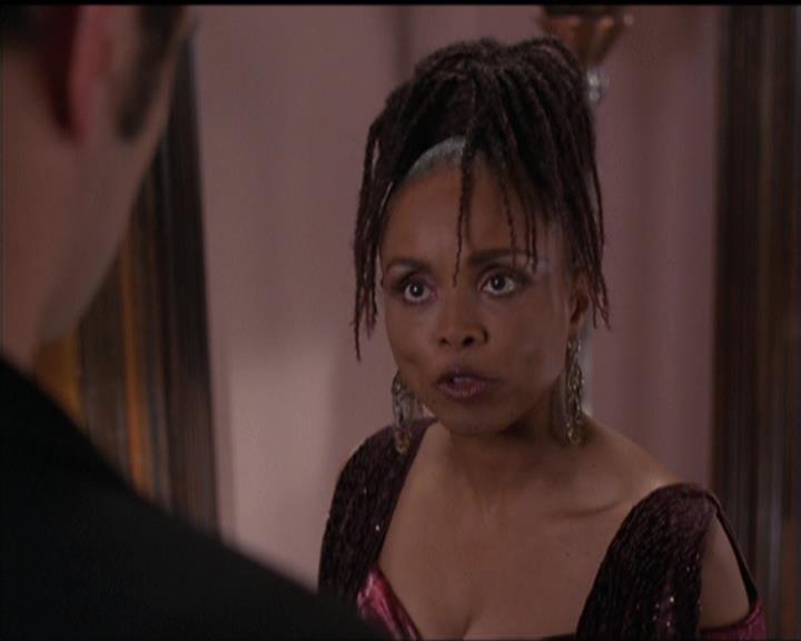 Charmed-Online-dot-512CentennialCharmed1784.jpg Charmed-Online-dot-512CentennialCharmed1784.jpg