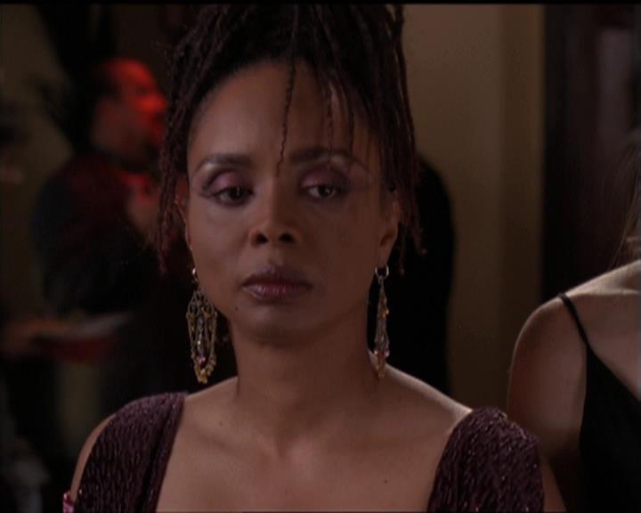 Charmed-Online-dot-512CentennialCharmed1825.jpg Charmed-Online-dot-512CentennialCharmed1825.jpg