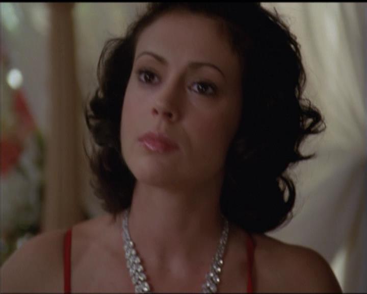 Charmed-Online-dot-512CentennialCharmed2063.jpg Charmed-Online-dot-512CentennialCharmed2063.jpg