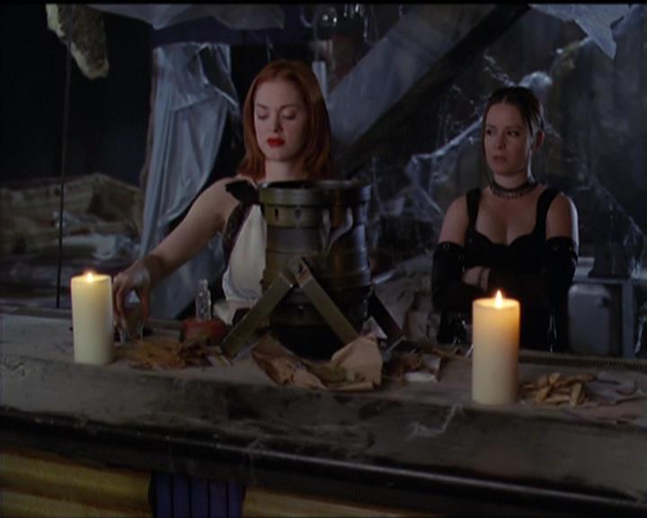 Charmed-Online-dot-512CentennialCharmed2170.jpg