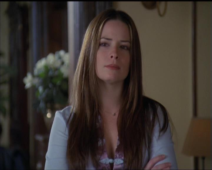 Charmed-Online-dot-513HouseCall0422.jpg Charmed-Online-dot-513HouseCall0422.jpg