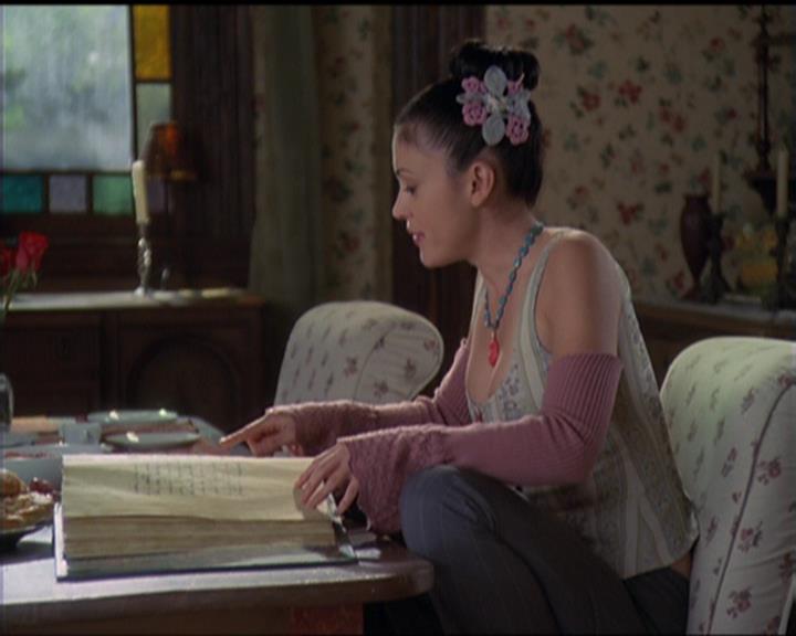 Charmed-Online-dot-513HouseCall0456.jpg Charmed-Online-dot-513HouseCall0456.jpg