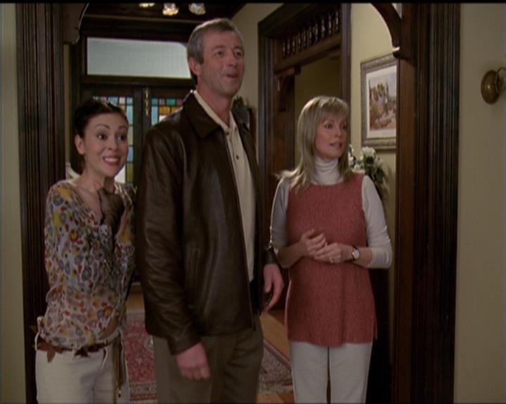 Charmed-Online-dot-515TheDayTheMagicDied1064.jpg Charmed-Online-dot-515TheDayTheMagicDied1064.jpg