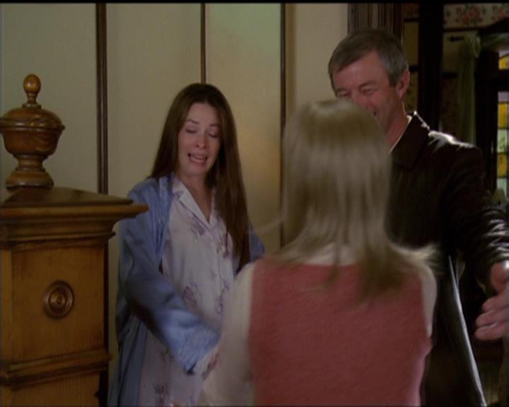 Charmed-Online-dot-515TheDayTheMagicDied1085.jpg Charmed-Online-dot-515TheDayTheMagicDied1085.jpg