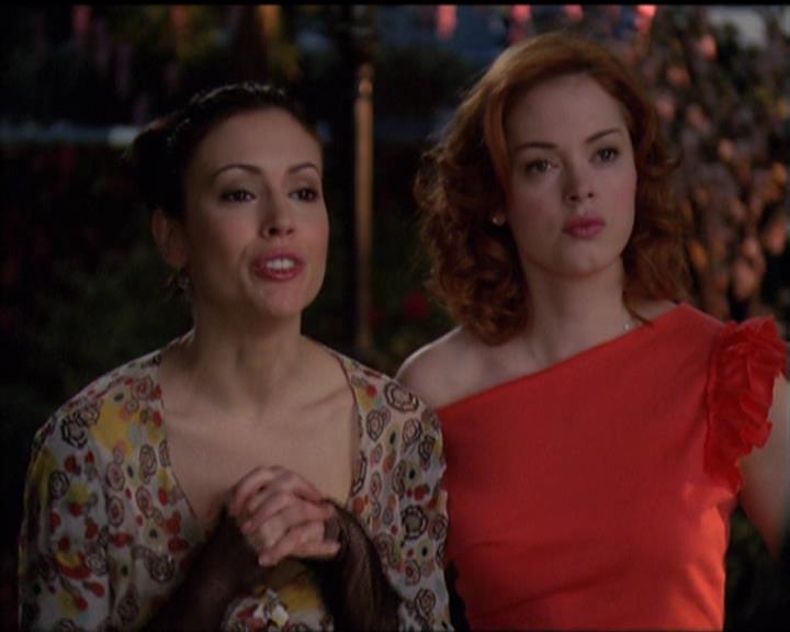 Charmed-Online-dot-515TheDayTheMagicDied1300.jpg Charmed-Online-dot-515TheDayTheMagicDied1300.jpg