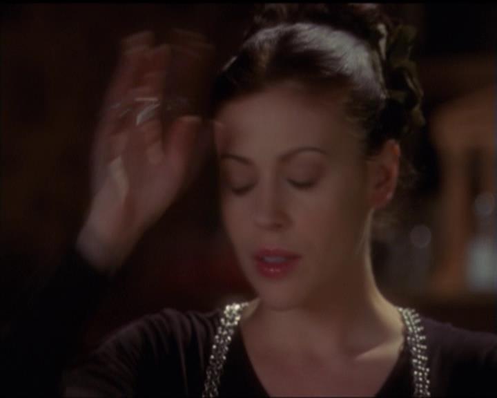 Charmed-Online-dot-515TheDayTheMagicDied2049.jpg