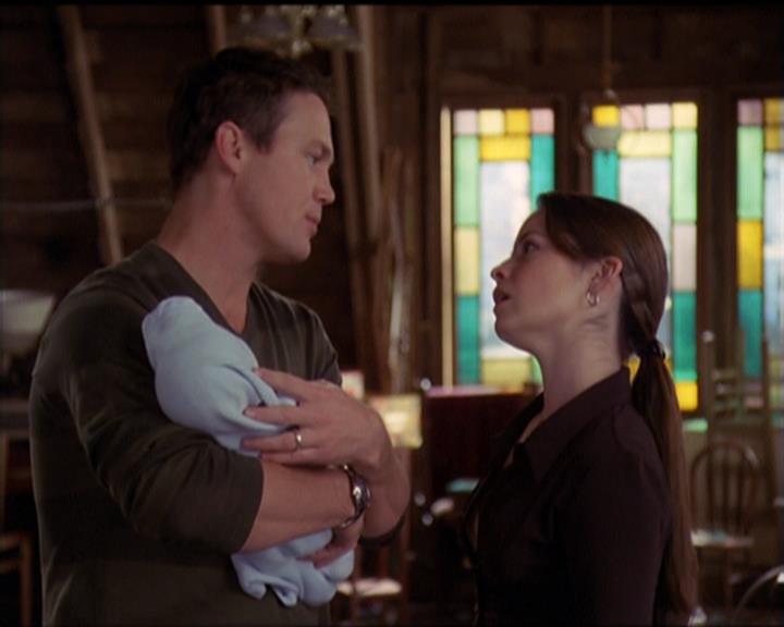 Charmed-Online-dot-516BabysFirstDemon0352.jpg Charmed-Online-dot-516BabysFirstDemon0352.jpg
