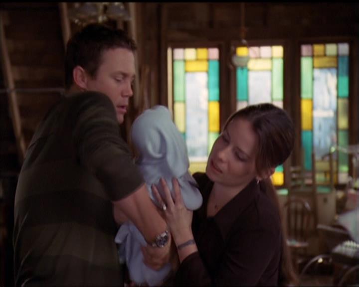 Charmed-Online-dot-516BabysFirstDemon0358.jpg Charmed-Online-dot-516BabysFirstDemon0358.jpg