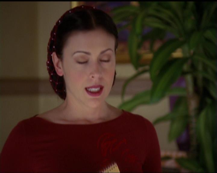 Charmed-Online-dot-516BabysFirstDemon1326.jpg