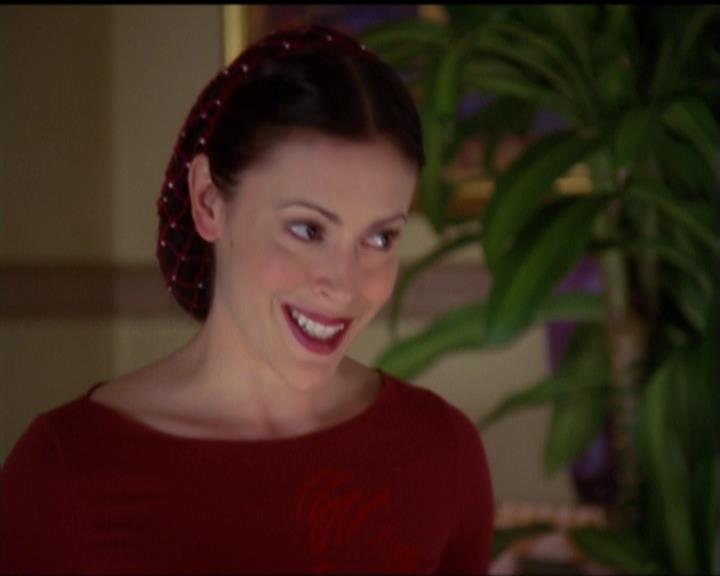 Charmed-Online-dot-516BabysFirstDemon1332.jpg