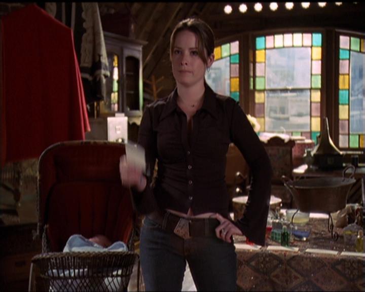 Charmed-Online-dot-516BabysFirstDemon1474.jpg Charmed-Online-dot-516BabysFirstDemon1474.jpg