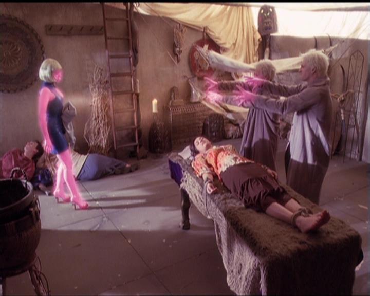 Charmed-Online-dot-516BabysFirstDemon1608.jpg Charmed-Online-dot-516BabysFirstDemon1608.jpg