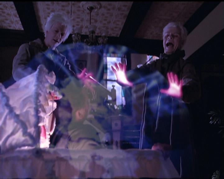 Charmed-Online-dot-516BabysFirstDemon2027.jpg Charmed-Online-dot-516BabysFirstDemon2027.jpg