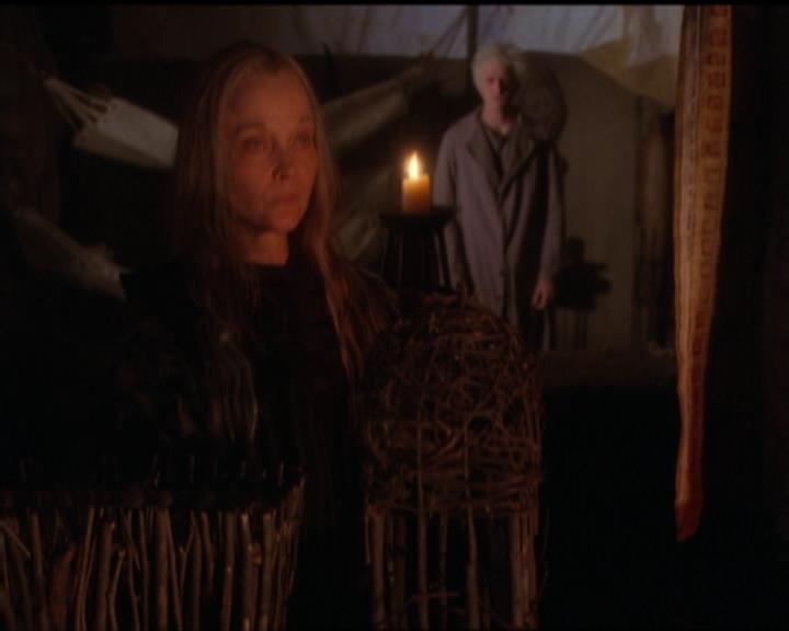 Charmed-Online-dot-516BabysFirstDemon2049.jpg