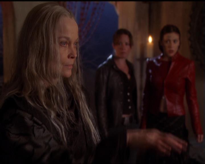 Charmed-Online-dot-516BabysFirstDemon2100.jpg