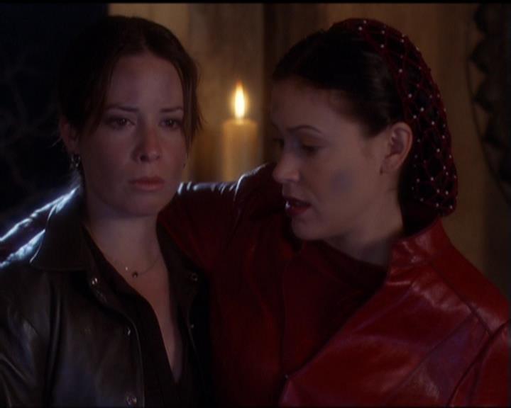 Charmed-Online-dot-516BabysFirstDemon2163.jpg