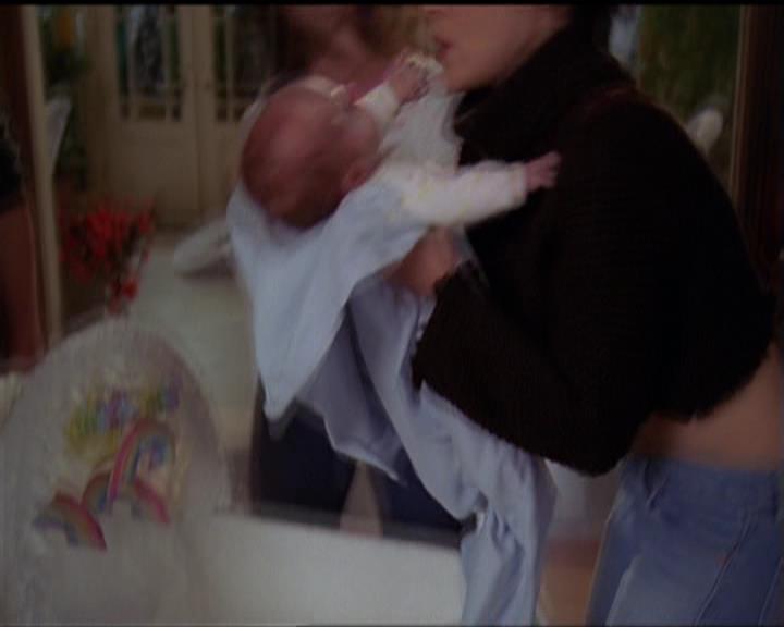 Charmed-Online-dot-516BabysFirstDemon2238.jpg
