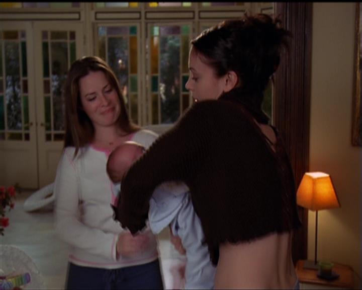 Charmed-Online-dot-516BabysFirstDemon2245.jpg Charmed-Online-dot-516BabysFirstDemon2245.jpg