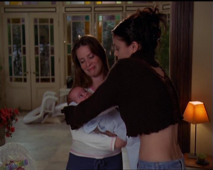 Charmed-Online-dot-516BabysFirstDemon2246.jpg Charmed-Online-dot-516BabysFirstDemon2246.jpg