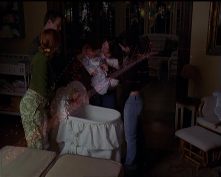 Charmed-Online-dot-516BabysFirstDemon2257.jpg Charmed-Online-dot-516BabysFirstDemon2257.jpg