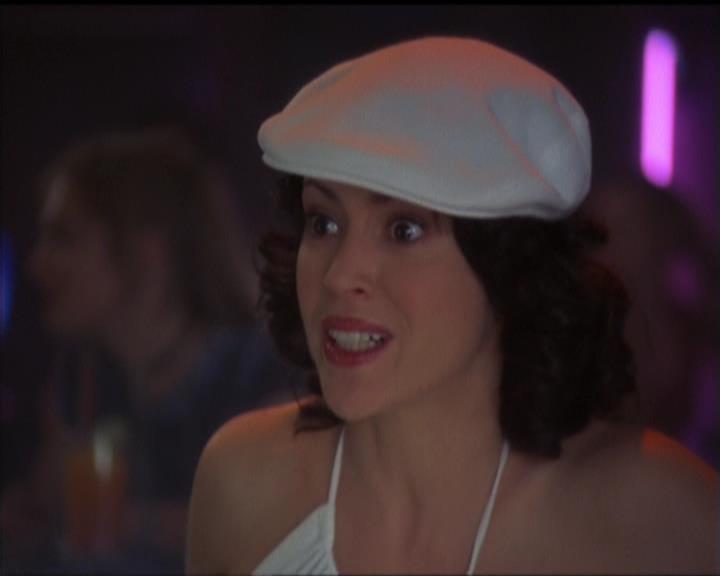 Charmed-Online-dot-517LuckyCharmed0102.jpg Charmed-Online-dot-517LuckyCharmed0102.jpg