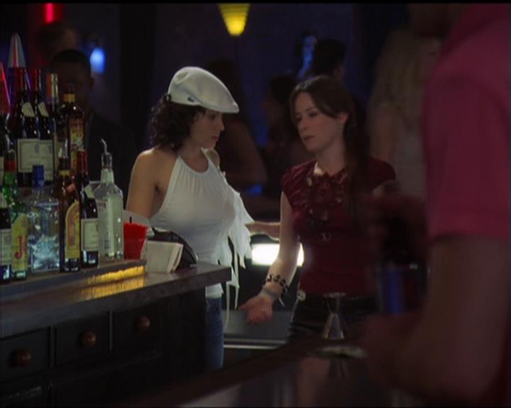 Charmed-Online-dot-517LuckyCharmed0122.jpg Charmed-Online-dot-517LuckyCharmed0122.jpg