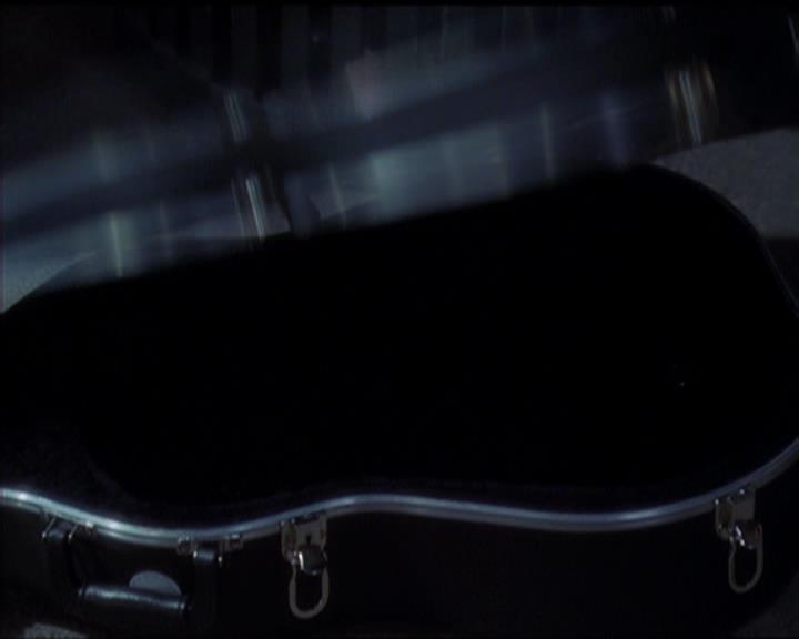 Charmed-Online-dot-517LuckyCharmed0171.jpg Charmed-Online-dot-517LuckyCharmed0171.jpg