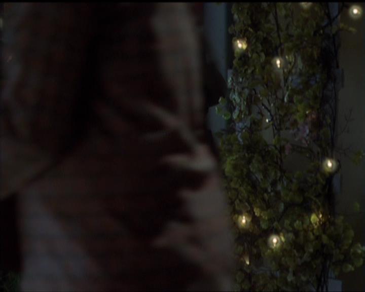 Charmed-Online-dot-517LuckyCharmed0181.jpg Charmed-Online-dot-517LuckyCharmed0181.jpg