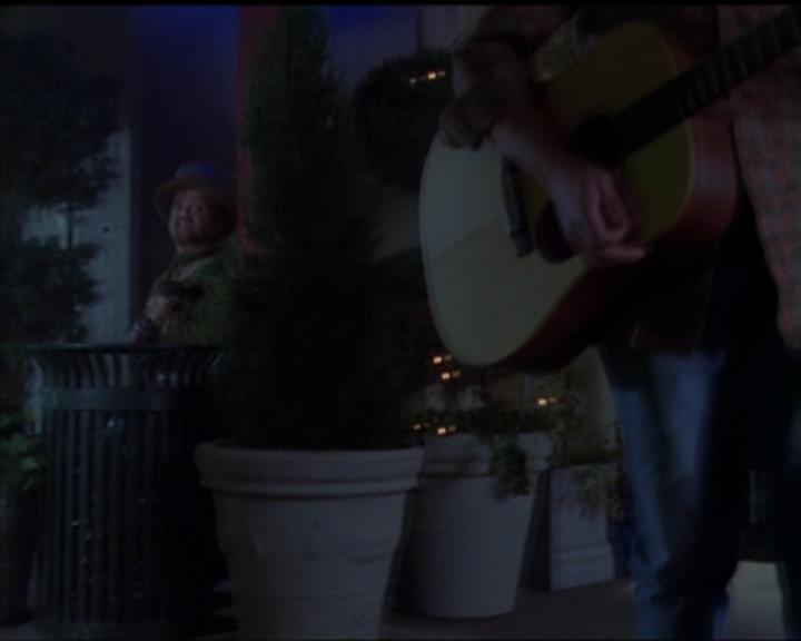 Charmed-Online-dot-517LuckyCharmed0194.jpg Charmed-Online-dot-517LuckyCharmed0194.jpg