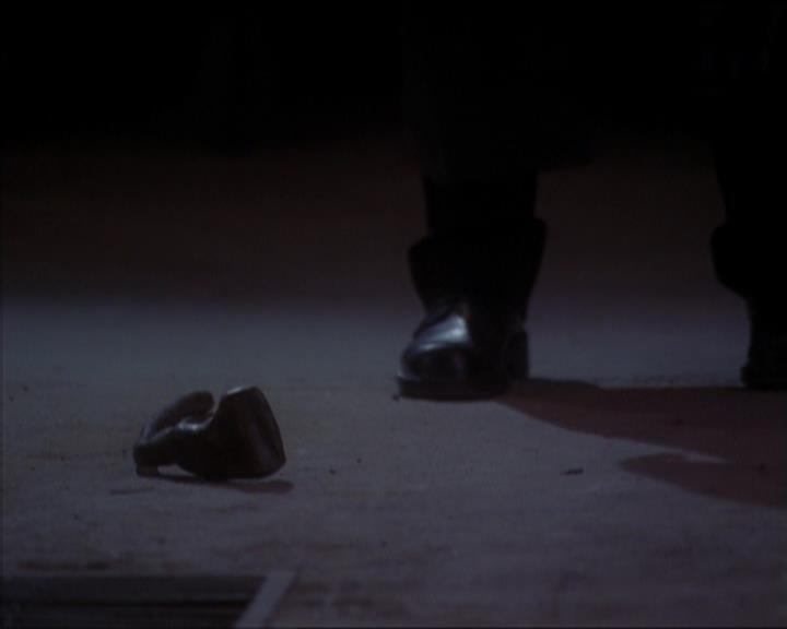 Charmed-Online-dot-517LuckyCharmed0231.jpg Charmed-Online-dot-517LuckyCharmed0231.jpg