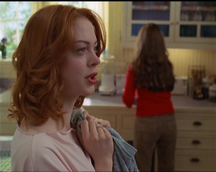 Charmed-Online-dot-517LuckyCharmed0436.jpg Charmed-Online-dot-517LuckyCharmed0436.jpg