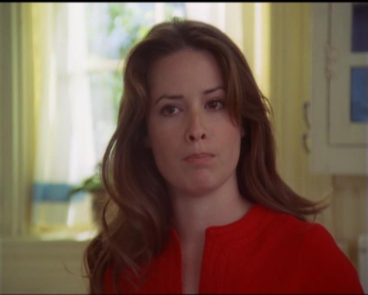 Charmed-Online-dot-517LuckyCharmed0440.jpg Charmed-Online-dot-517LuckyCharmed0440.jpg