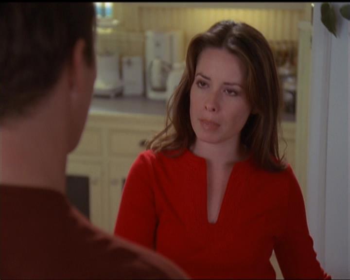 Charmed-Online-dot-517LuckyCharmed0455.jpg Charmed-Online-dot-517LuckyCharmed0455.jpg