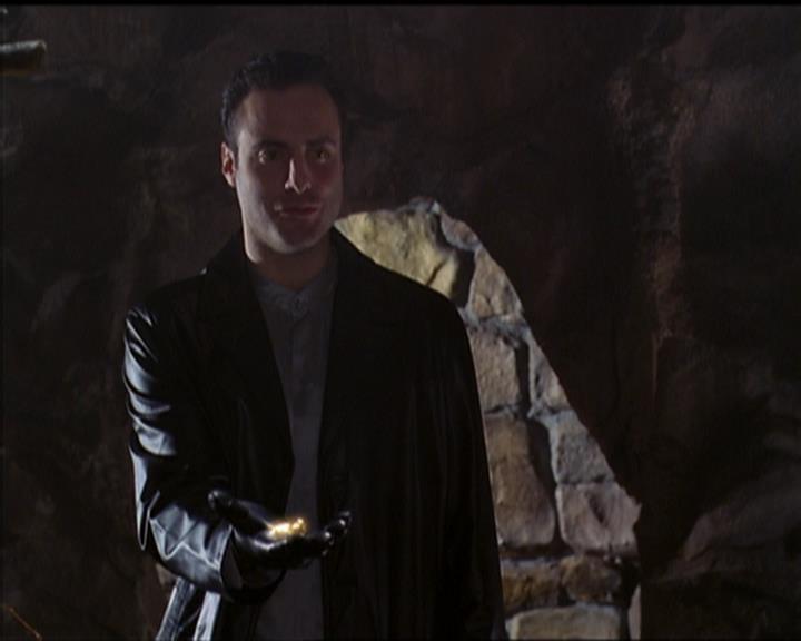 Charmed-Online-dot-517LuckyCharmed0487.jpg Charmed-Online-dot-517LuckyCharmed0487.jpg