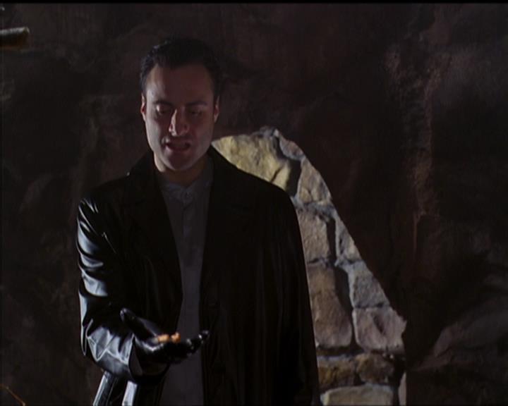 Charmed-Online-dot-517LuckyCharmed0514.jpg Charmed-Online-dot-517LuckyCharmed0514.jpg