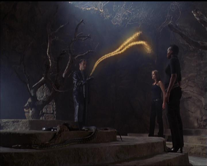 Charmed-Online-dot-517LuckyCharmed0517.jpg Charmed-Online-dot-517LuckyCharmed0517.jpg