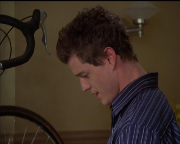 Charmed-Online-dot-517LuckyCharmed0596.jpg Charmed-Online-dot-517LuckyCharmed0596.jpg