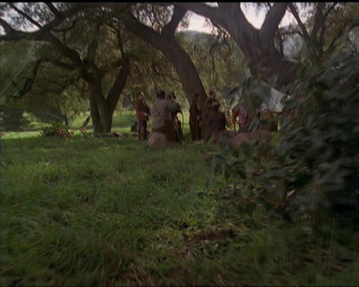 Charmed-Online-dot-517LuckyCharmed0646.jpg Charmed-Online-dot-517LuckyCharmed0646.jpg