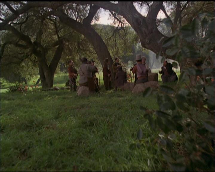 Charmed-Online-dot-517LuckyCharmed0647.jpg Charmed-Online-dot-517LuckyCharmed0647.jpg