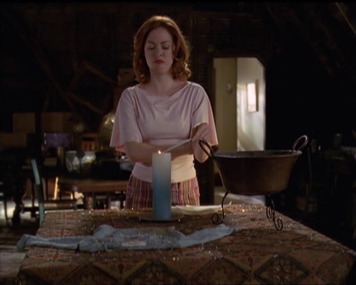 Charmed-Online-dot-517LuckyCharmed0722.jpg Charmed-Online-dot-517LuckyCharmed0722.jpg